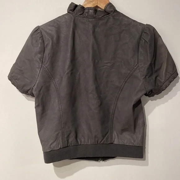 Leather cropped jacket - Picture 3 of 6